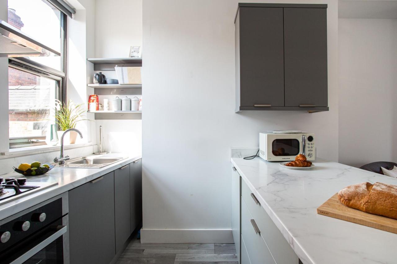 Modern Luxury Apartment, Sleeps 6, Best Location Belfast Exterior photo